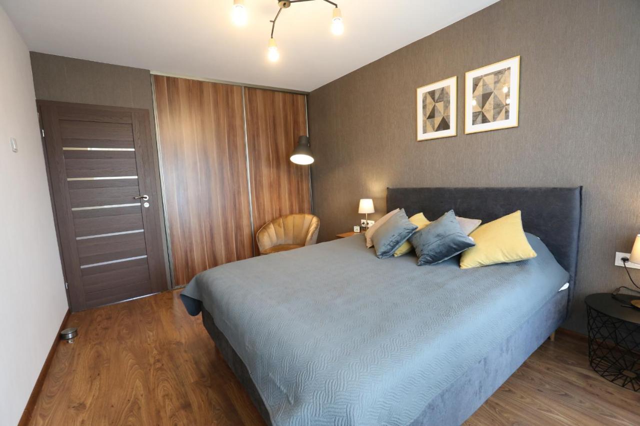 Modern 2 Rooms Apartment Kaunas Exterior photo